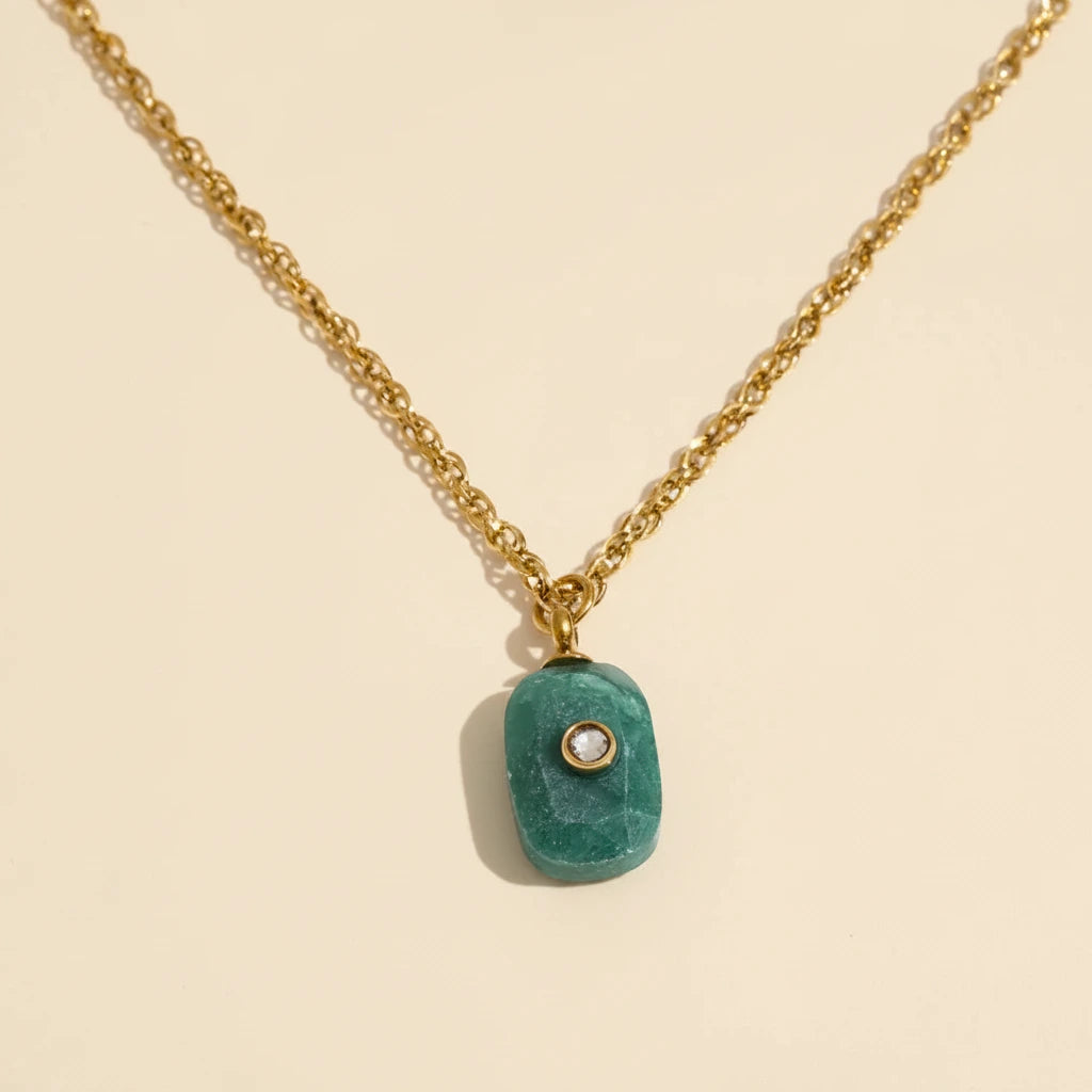 Calista Stone Necklace - ALUVAYA Necklace