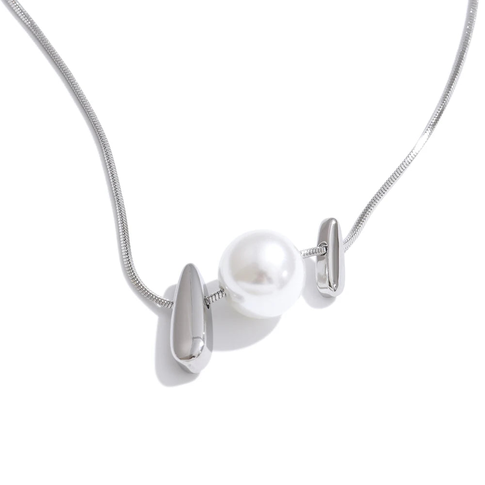 Ophelia Pearl Necklace - ALUVAYA Necklace