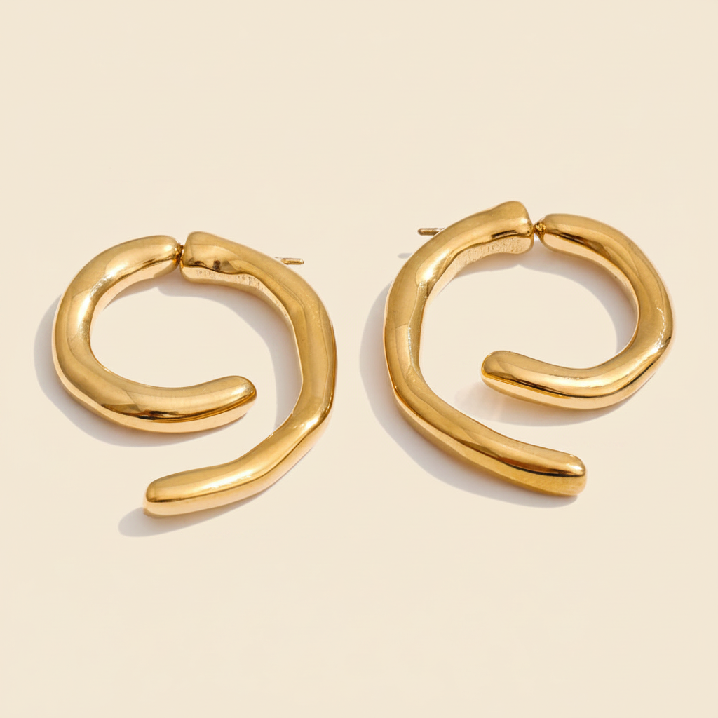 Isadora Geometric Earrings — Gold Packshot
