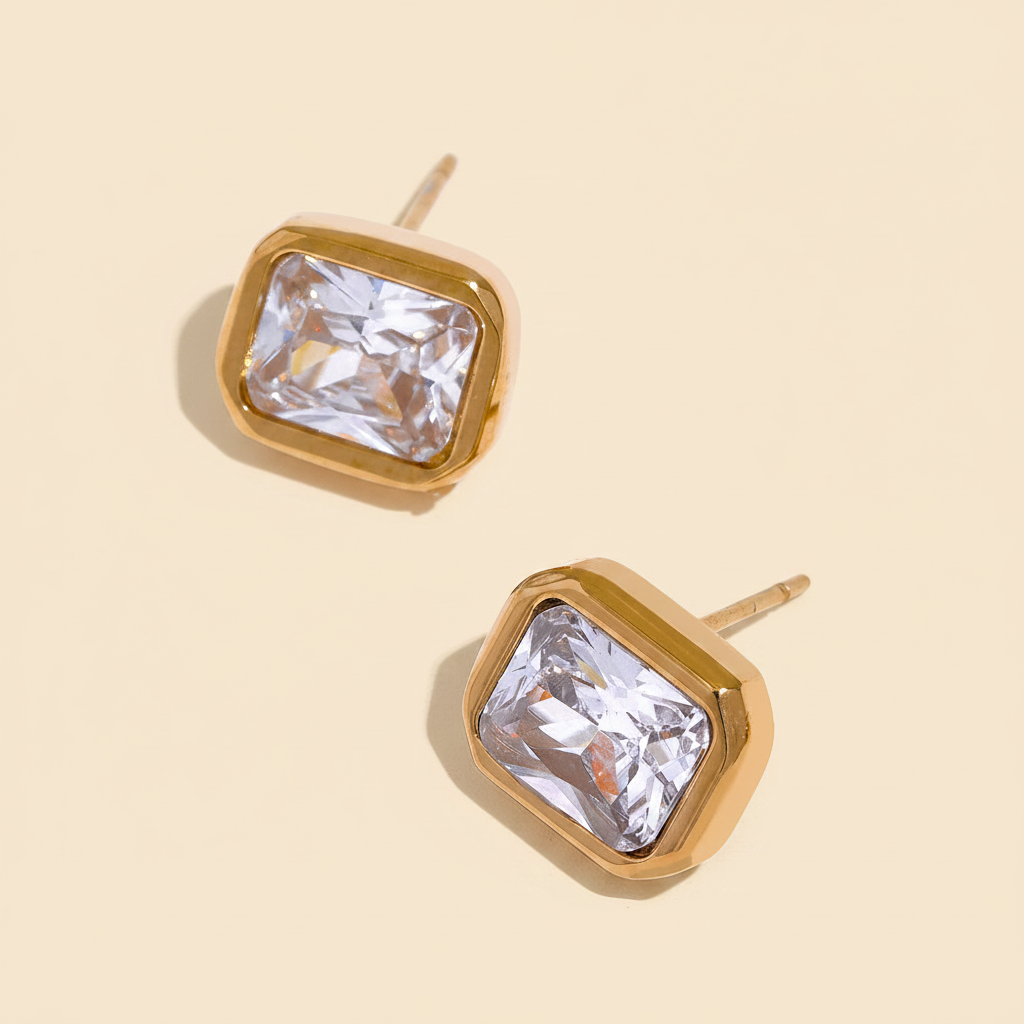 Mirelle Square Stud — White