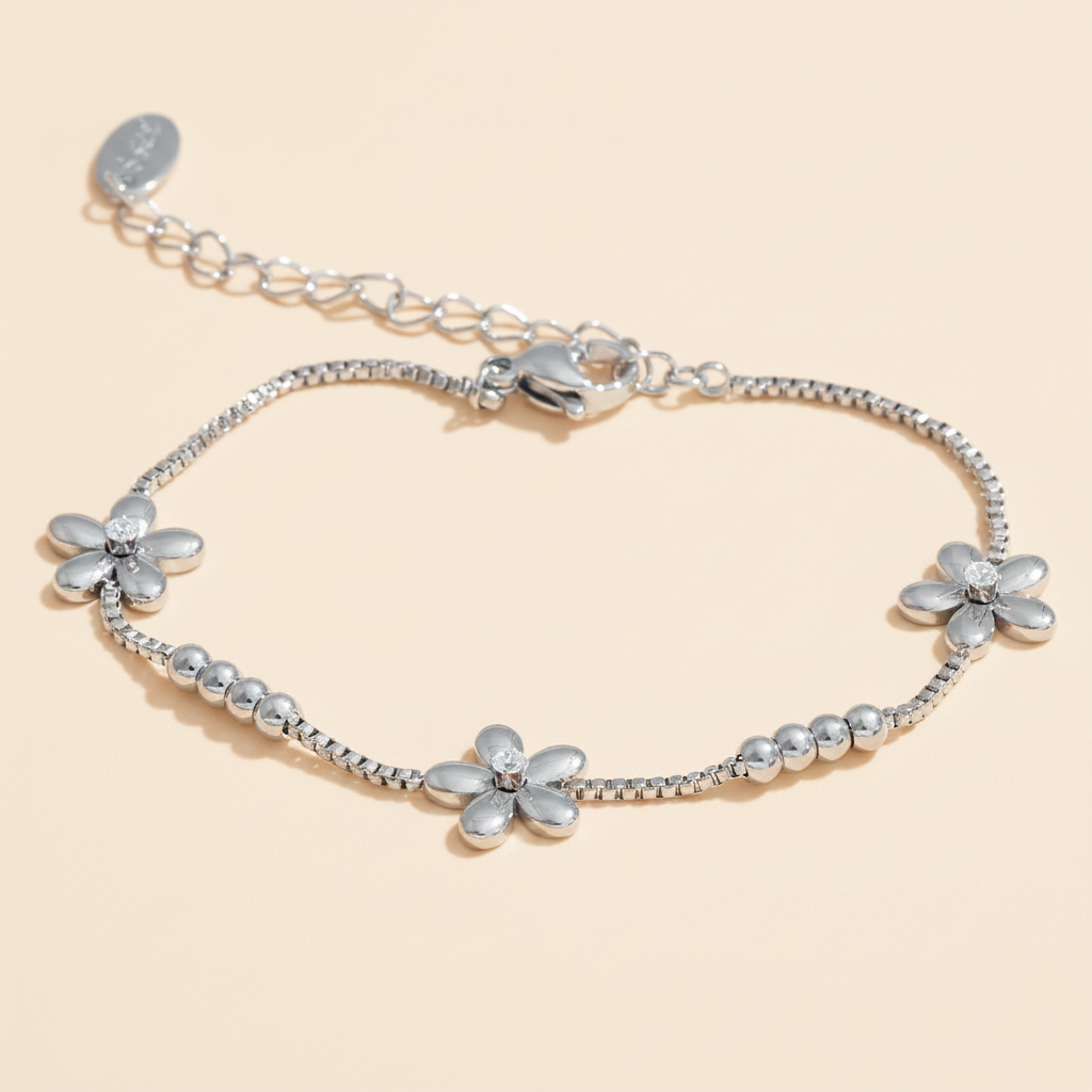 Elara Bloom Bracelet — Silver